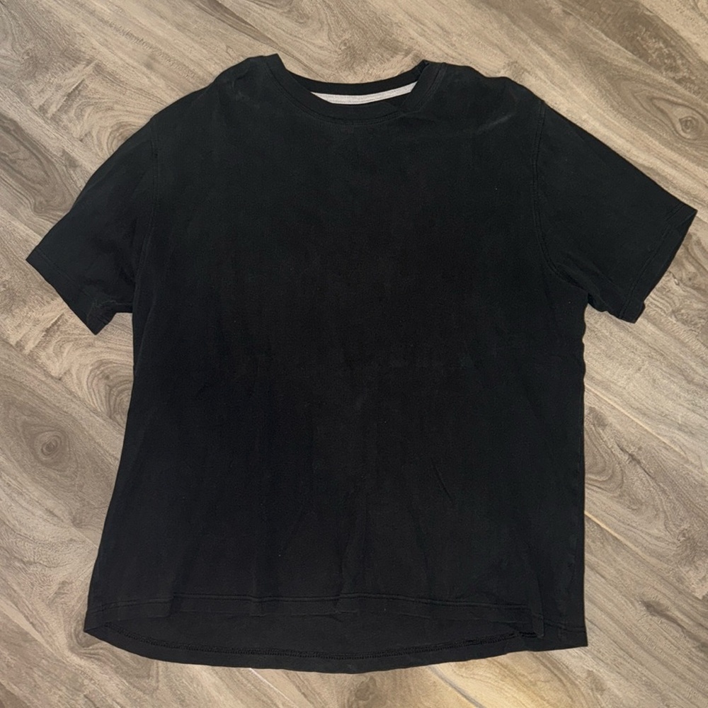 Black patterned, short sleeve T-shirt